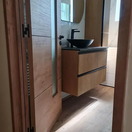 La Roseraie Apartment